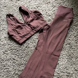 Gymshark Whitney Simmons V2 Legging and bra